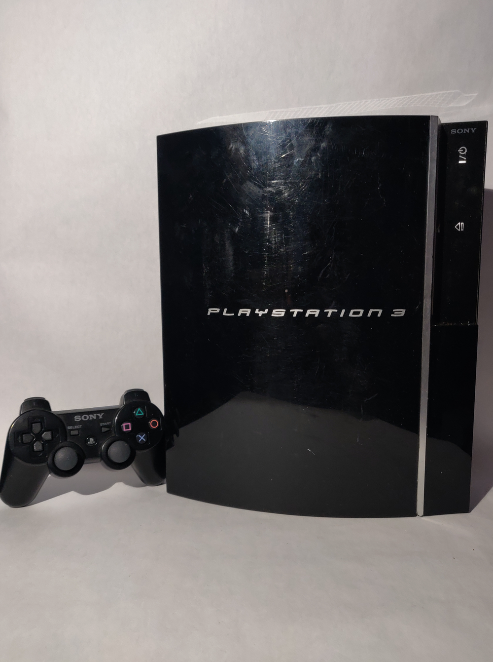Playstation 3  Console W/ Remote (Original, fat model)