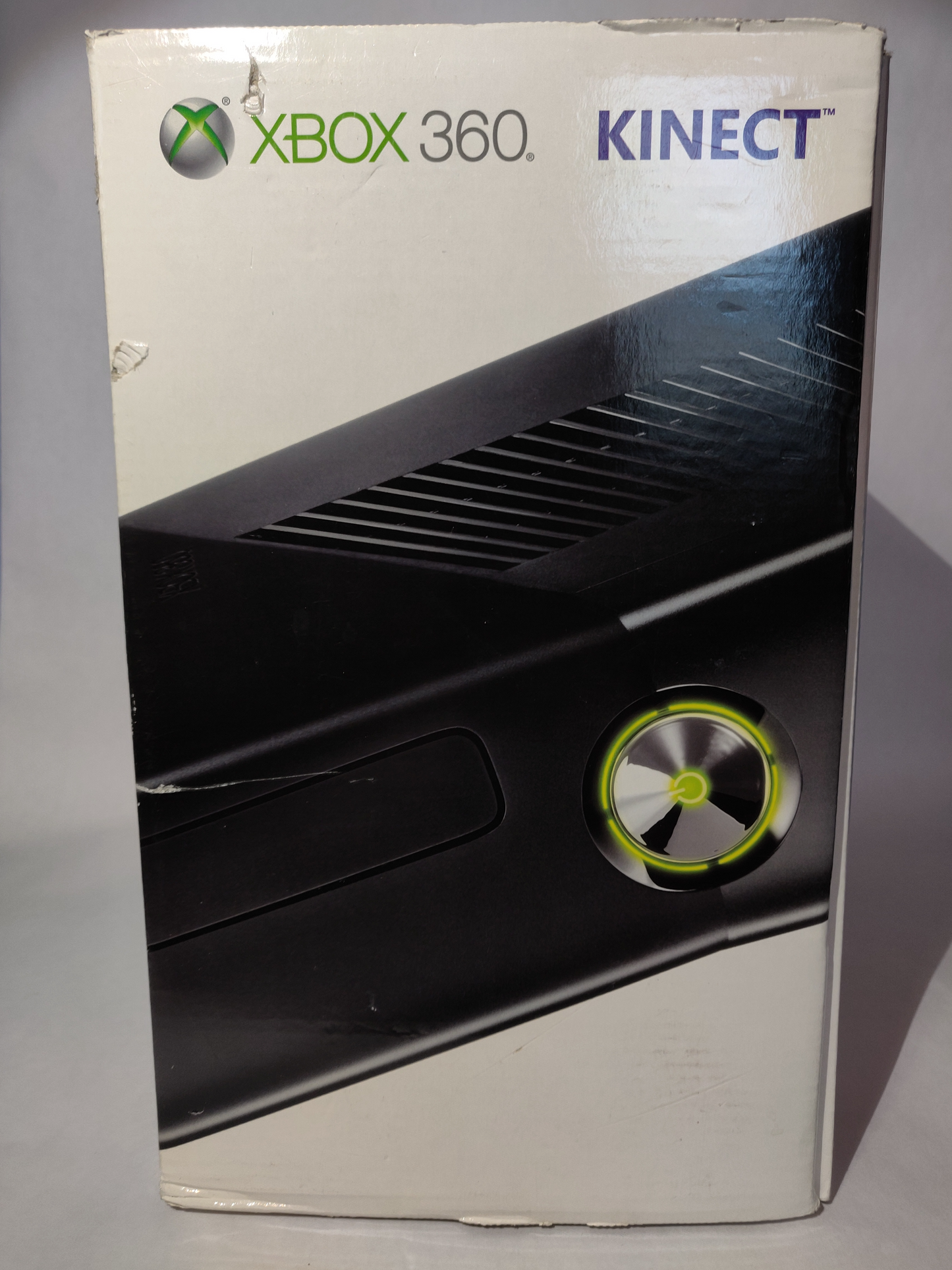 Xbox 360 with kinect (Halo reach included)