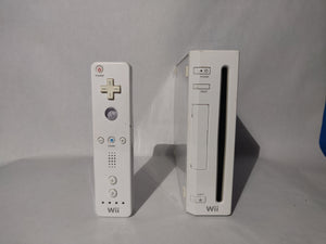 Nintendo Wii System w/ remote and nunchuck