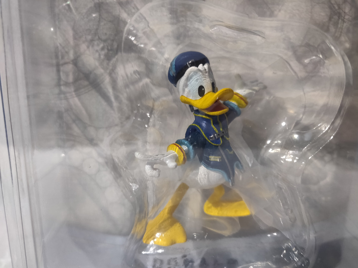 Kingdom Hearts: Donald ultra detail figure