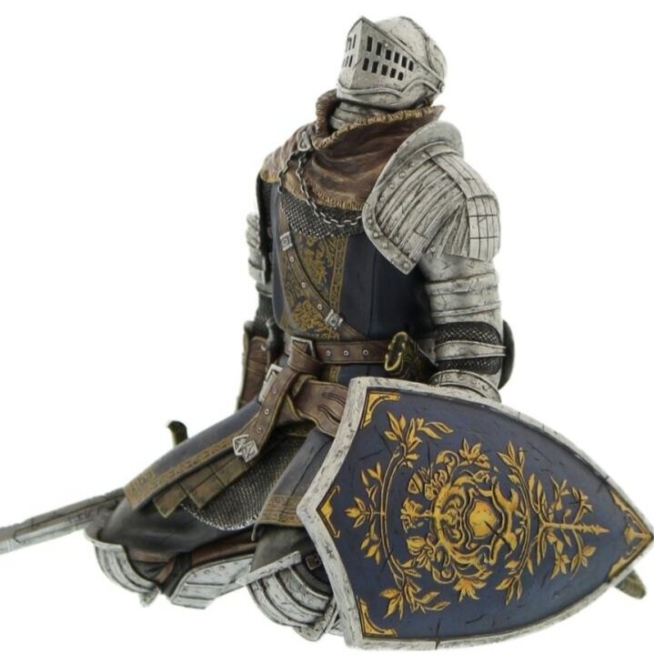 Knight of Astora Oscar Banpresto PVC statue